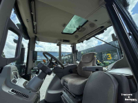 Schlepper / Traktor John Deere 6M 125
