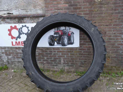 Räder, Reifen, Felgen & Distanzringe Kleber 270/95r48