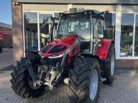 Schlepper / Traktor Massey Ferguson 5S.145 EXCLUSIVE DYNA VT