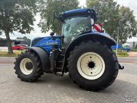 Schlepper / Traktor New Holland T7.245 AC New Gen