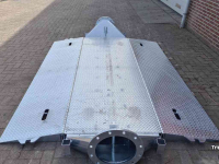 Sonstige Baumaschinen, Erdbewegungsmaschinen und Zubehör  Leidingdrempel / road ramp