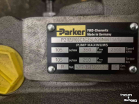 Diverse neue Teile Parker Pomp 350 Bar Nieuw