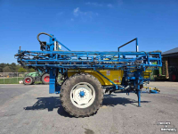 Anhängefeldspritze Delvano 33m - 3400L