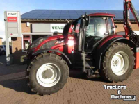 Schlepper / Traktor Valtra T174 VERSU Tractor
