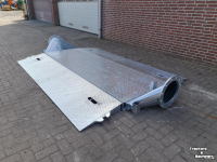 Beregnungsbrücke / Mobile Wasserbrücke AGM Leidingdrempel / road ramp