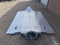 Beregnungsbrücke / Mobile Wasserbrücke AGM Leidingdrempel / road ramp