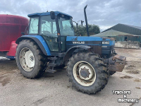 Schlepper / Traktor New Holland 8340 SLE