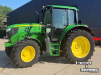 Schlepper / Traktor John Deere 6115M