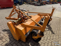 Kehrmaschine Holaras Veegbezem