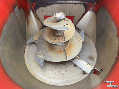 Futtermischwagen Vertikal BVL V-MIX FILL PLUS 13-1S LS
