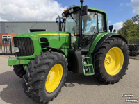 Schlepper / Traktor John Deere 6830