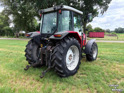 Schlepper / Traktor Massey Ferguson 6130 Dyna-Shift