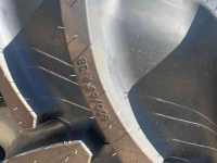 Räder, Reifen, Felgen & Distanzringe  600/65R38 + 540/65R24 Mitas Nieuw op velg