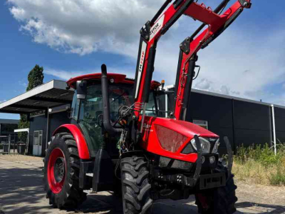 Schlepper / Traktor Zetor Proxima HS 120 Zetor systems voorlader
