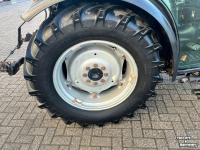 Obsttraktor Case Quantum 85V