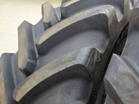 Räder, Reifen, Felgen & Distanzringe Bridgestone 710/75R42, VX-Tractor 175 D / 172 E, TL Bridgestone