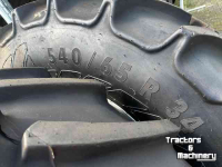 Räder, Reifen, Felgen & Distanzringe Mitas 540/65x34 & 440/65x24 op velgen