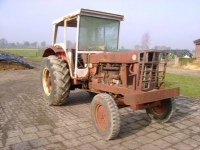 Gebrauchte Teile für Traktoren International 1046