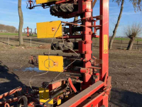 Einzelkornsägeräte Becker Centra-drill, bietenzaaier, precisiezaaimachine