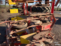 Einzelkornsägeräte Becker Centra-drill, bietenzaaier, precisiezaaimachine