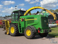 Feldhäcksler John Deere 7400 HAKSELAAR PRODRIVE