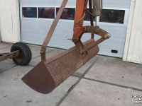 Mobilbagger Argenterio A77 Getrokken kraan graafmachine brede baggerbak slootbak