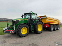 Schlepper / Traktor John Deere 6250R Tractor 300 Pk + VGM gronddumper 3 asser (30 ton)