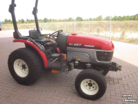 Gartentraktoren Yanmar YANMAR EF227 | 320 DRAAIRUEN | 2006
