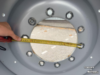 Räder, Reifen, Felgen & Distanzringe Mitas Mitas 800/70R38 & 600/70R30