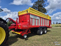 Lade- und Dosierwagen Pottinger Europrofi 5510 Combiline opraapwagen stalvoeren combiwagen