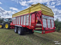 Lade- und Dosierwagen Pottinger Europrofi 5510 Combiline opraapwagen stalvoeren combiwagen
