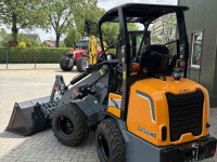 Radlader Giant G2300HD