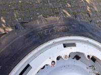 Räder, Reifen, Felgen & Distanzringe Kleber 300-95 R46