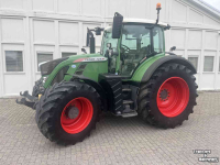 Schlepper / Traktor Fendt 724 S4 Profi Plus