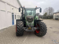 Schlepper / Traktor Fendt 724 S4 Profi Plus