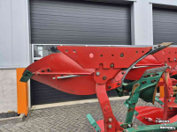 Pflüge Kverneland LB 100-200 wentelploeg NIEUWE SLIJTDELEN