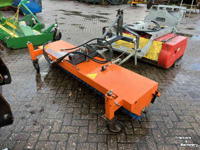 Kehrmaschine Tuchel EKM 230 HD veegmachine