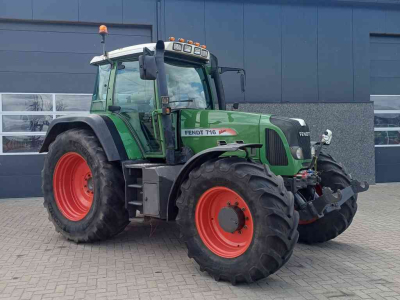 Schlepper / Traktor Fendt 716 Vario com 2