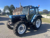 Schlepper / Traktor New Holland 7740 SLE cab + airco
