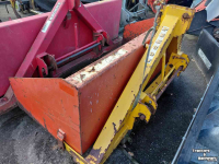 Traktor Abkippbehälter Peecon TB180