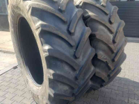 Räder, Reifen, Felgen & Distanzringe Good Year 620/70R42