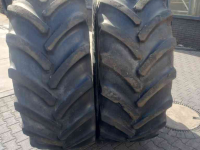 Räder, Reifen, Felgen & Distanzringe Good Year 620/70R42