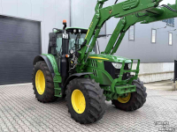 Schlepper / Traktor John Deere 6120M met 623R Voorlader