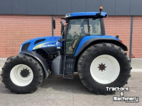 Schlepper / Traktor New Holland TVT190