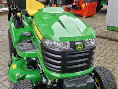 Aufsitzrasenmäher John Deere X950R