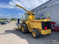 Feldhäcksler New Holland 1900