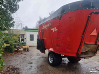 Futtermischwagen Vertikal Trioliet Solomix  2 / 2400