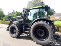 Schlepper / Traktor Valtra G125EA