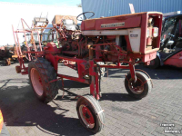 Schlepper / Traktor International 423 portaal