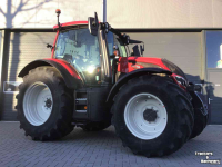 Schlepper / Traktoren Valtra N135A Active